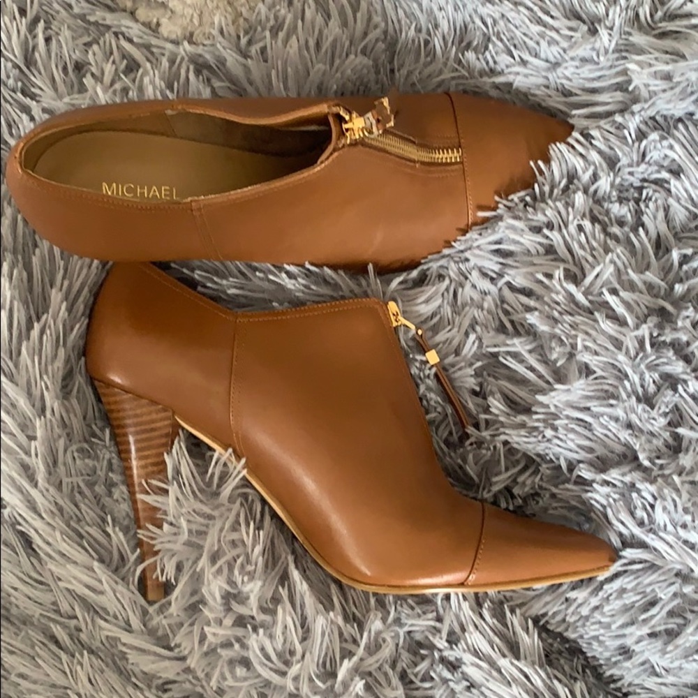 michael kors bootie